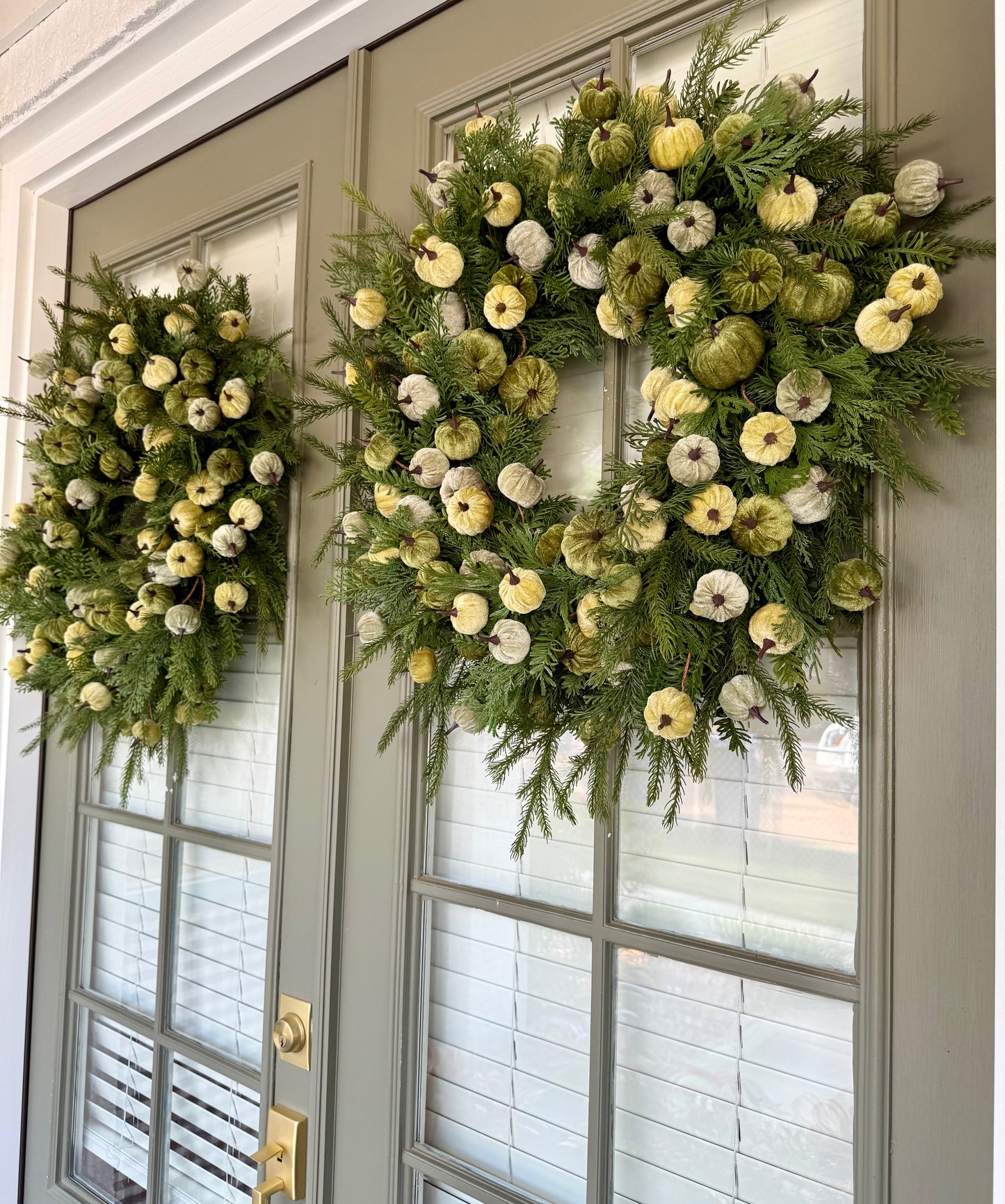 Faux Green velvet PUMPKIN JME WREATH. 30 inches wide
