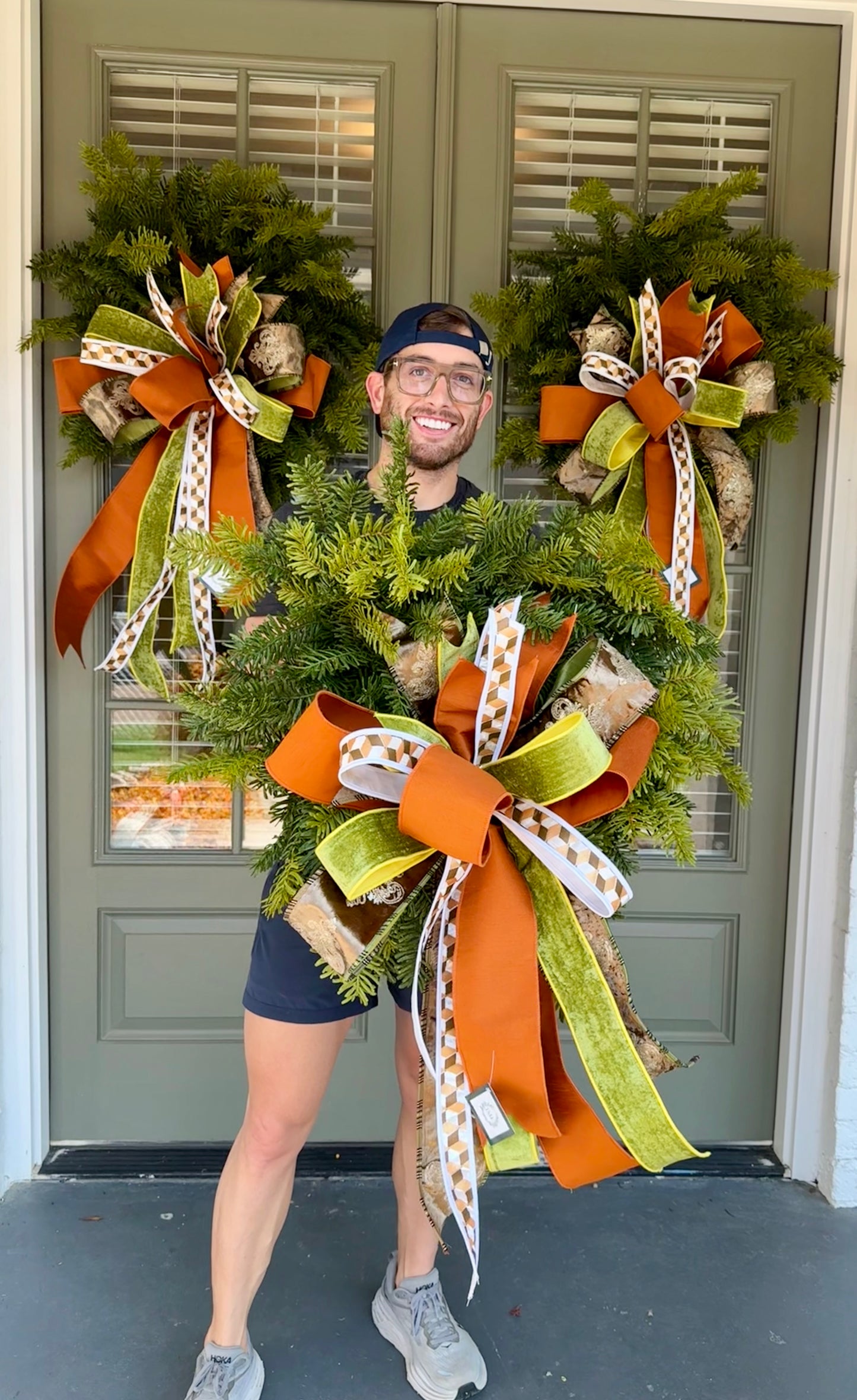 Lush Noble pine wreath with JME hand tied bow. Perfect wreath to switch bows out for Christmas or winter. About 24inches in diameter. Shipping Monday August 18th.