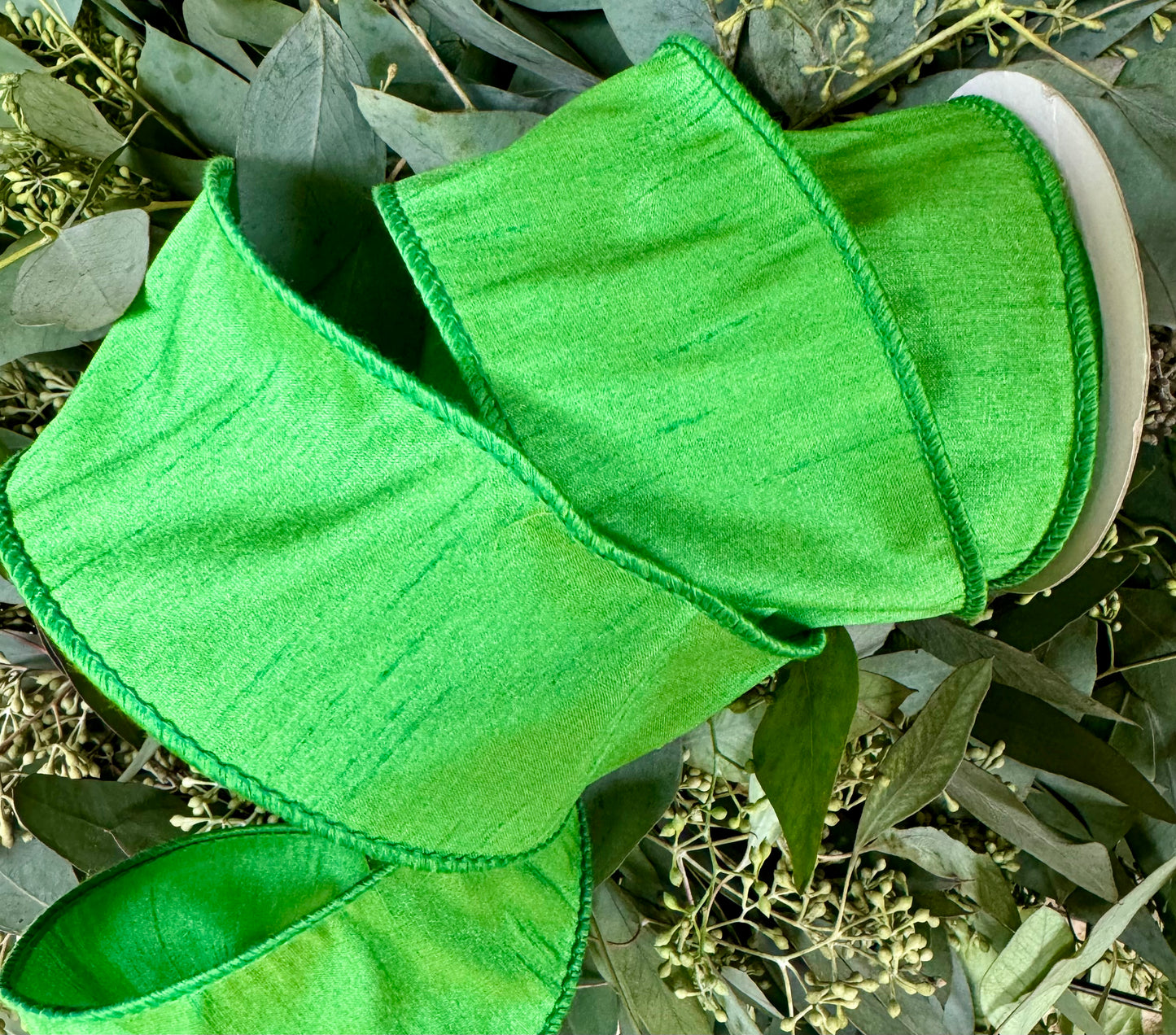 JME Standard green Dupion heavy wired ribbon. 2.5 inch by 10 yards.