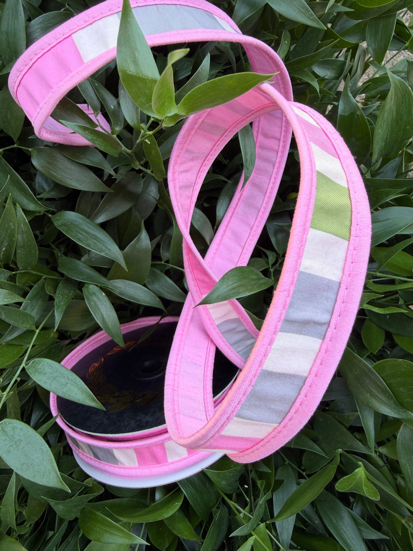 TAFFETA STRIPES/DUPION FUSED/PIPING 1"X10YD PINK HEAVY WIRED RIBBON