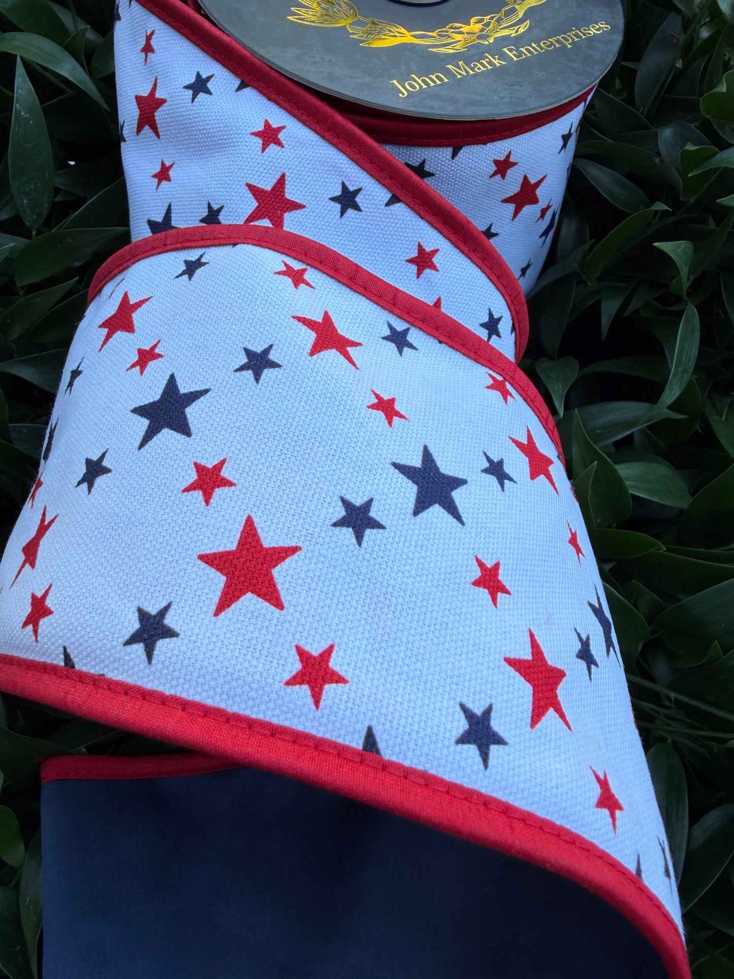 USA STARS DIGITAL/TAFFETA FUSED/ PIPING 4"x10YD RED/WHITE/BLUE HEAVY WIRED RIBBON