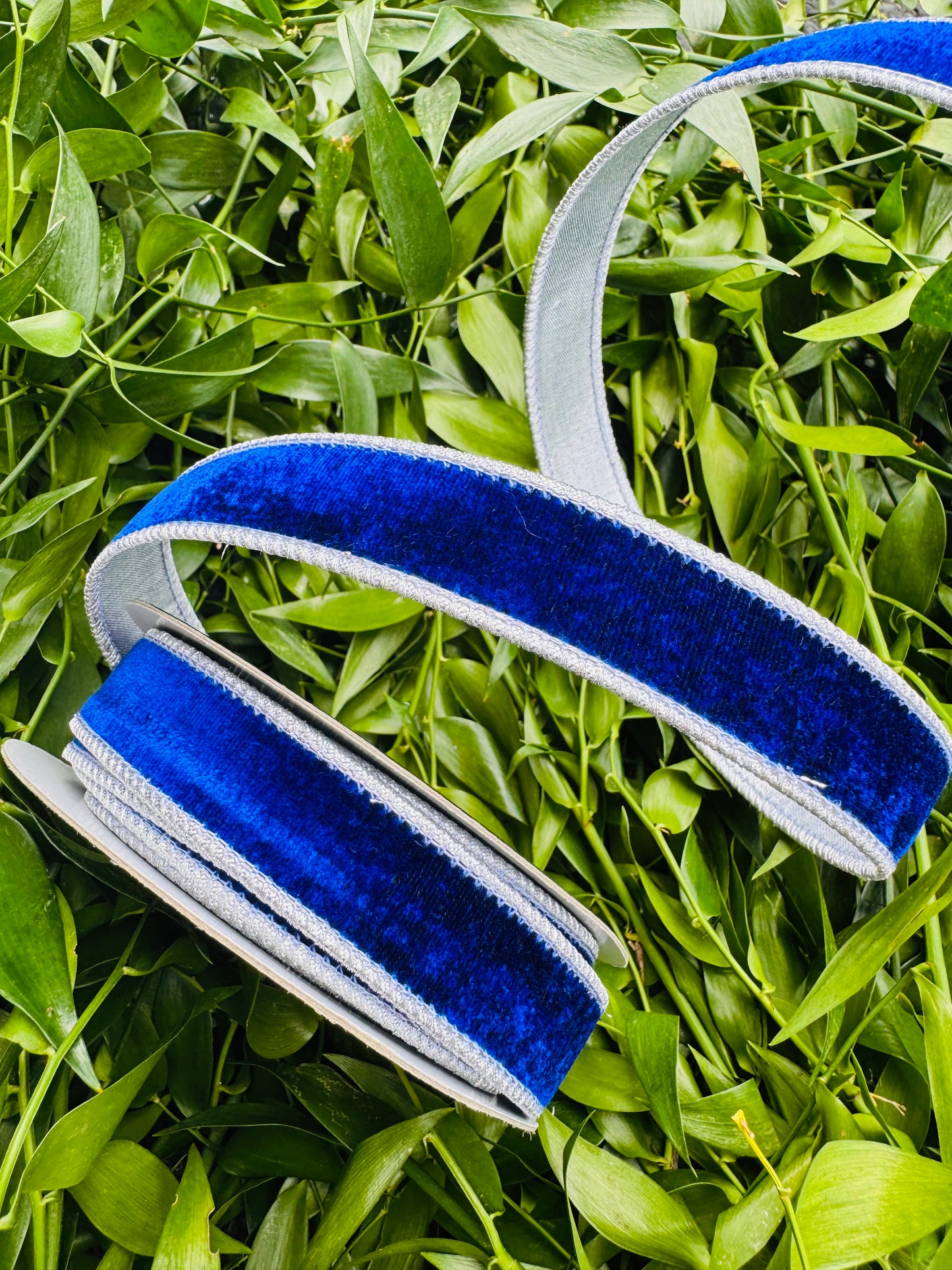 JME heavy wired ribbon. Blue velvet with Silver metallic back 1" x 10 yards