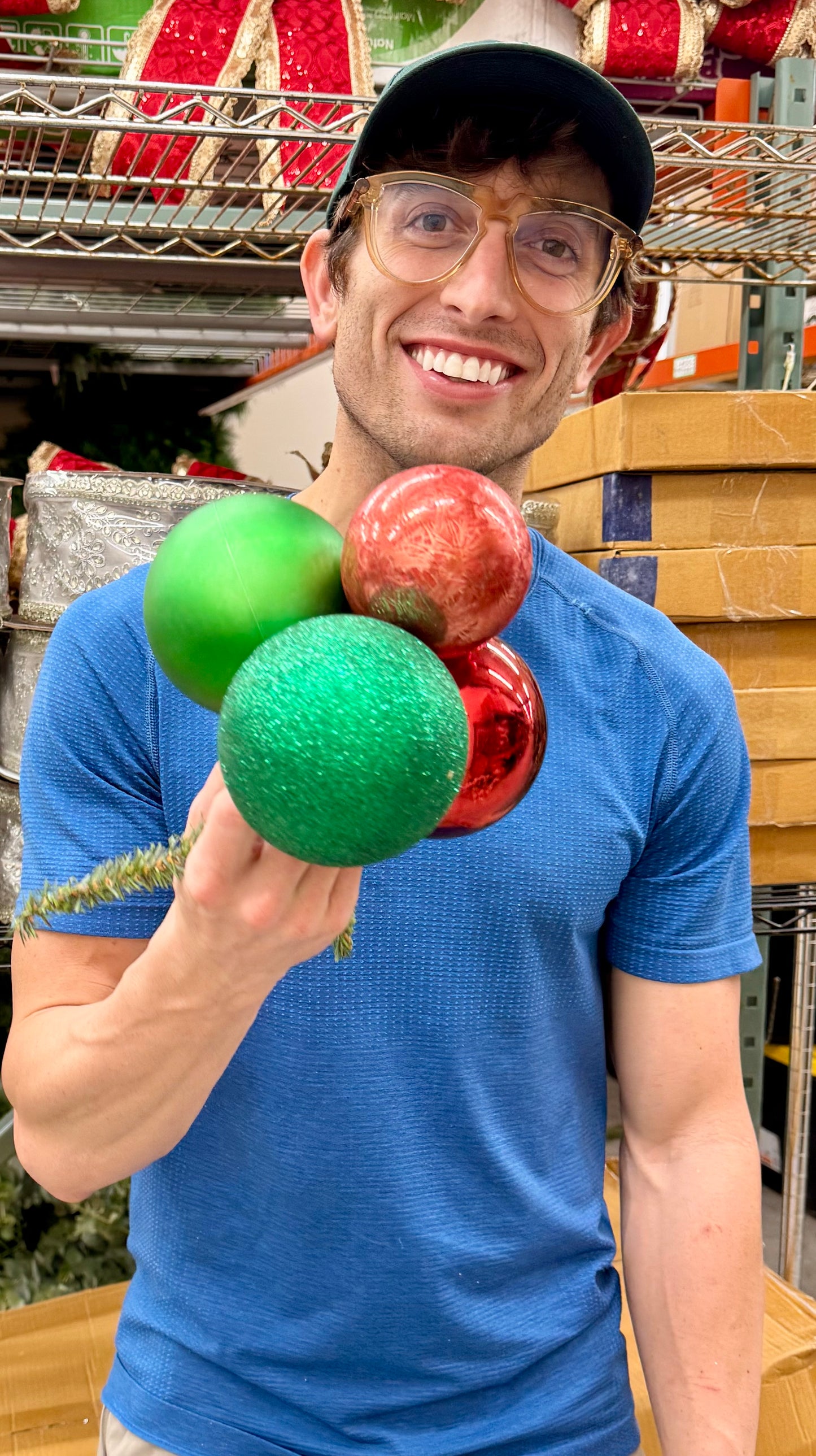 Dark green and red Pre wired ball cluster