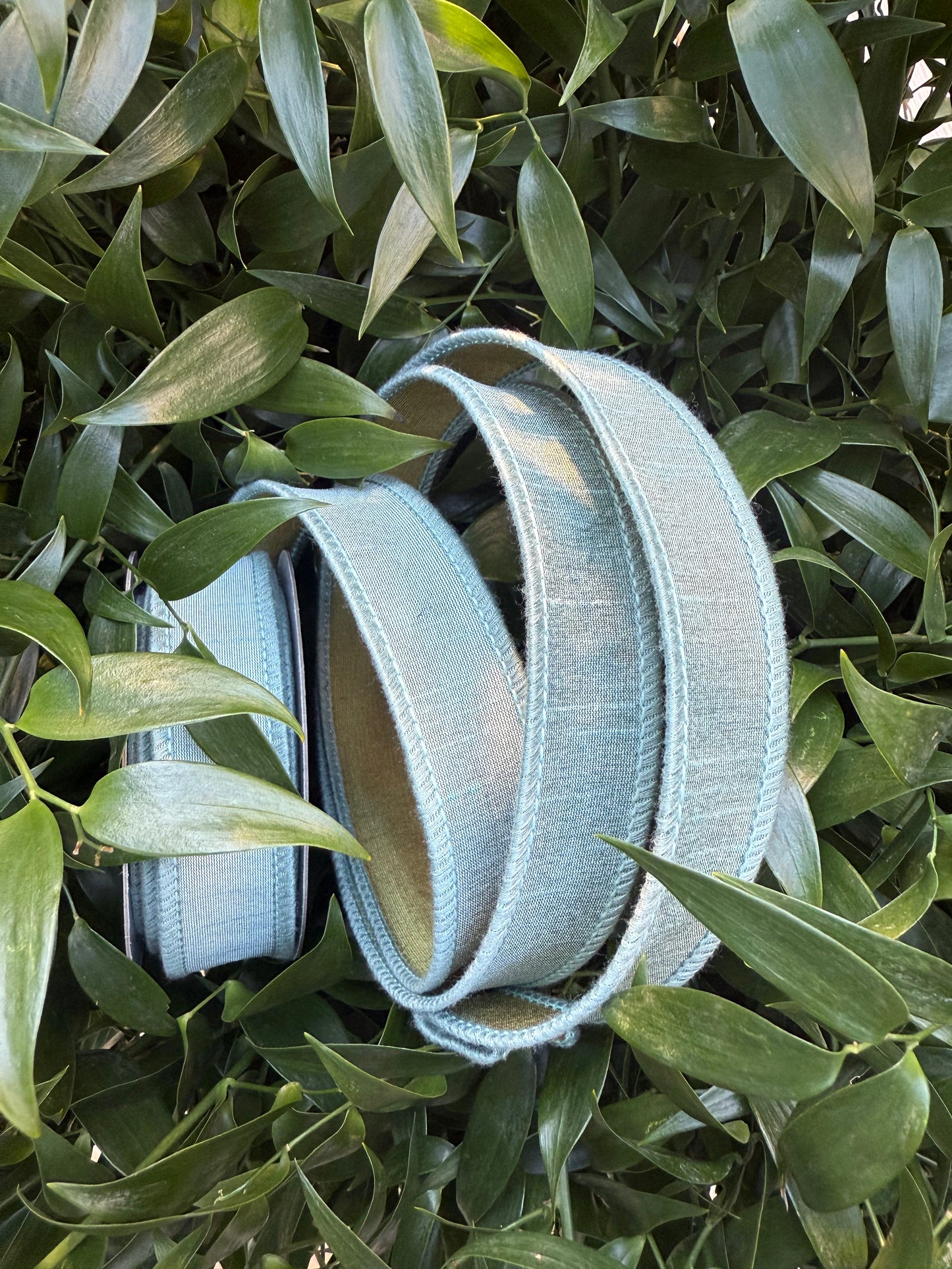 JME heavy wired ribbon. AQUA/ANTIQUE GOLD Two-Tone Solid 1"x 10YDS