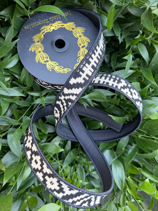 BOLD ONYX GEO/TAFFETA FUSED 1"X10YD BLACK/WHITE HEAVY WIRED RIBBON
