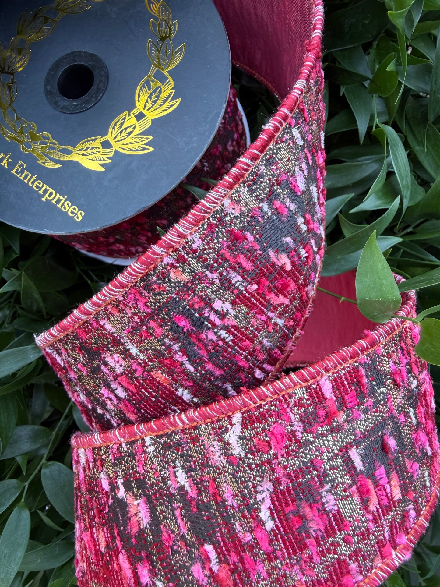 CHENILLE CHECK METALLIC/TAFFETA FUSED/TAFFETA 2.5"X10YD BURGUNDY/RED HEAVY WIRED RIBBON