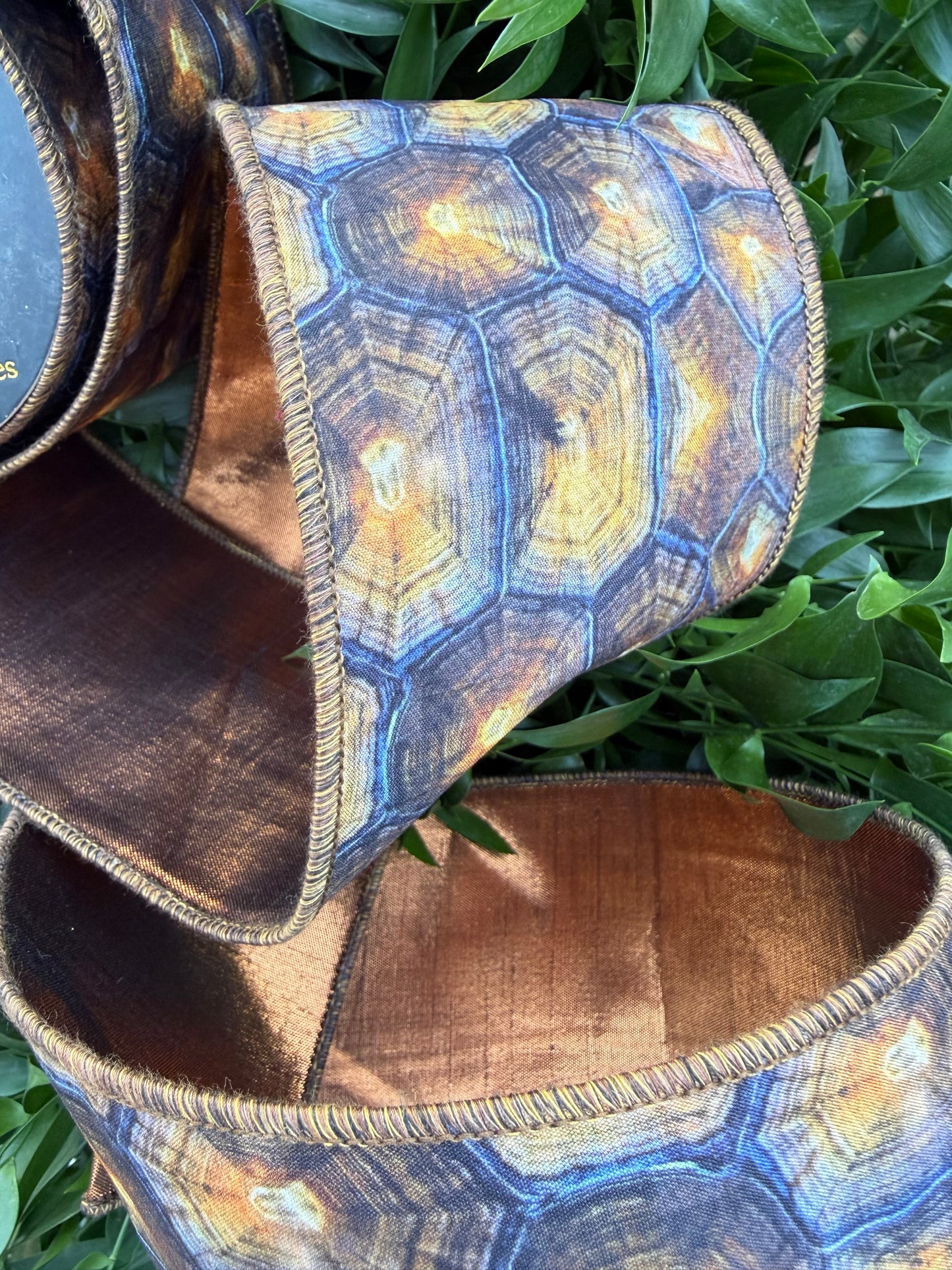 TORTOISE SHELL DIGI PRINT/DUPION FUSED 4"x10YD BROWN HEAVY WIRED RIBBON