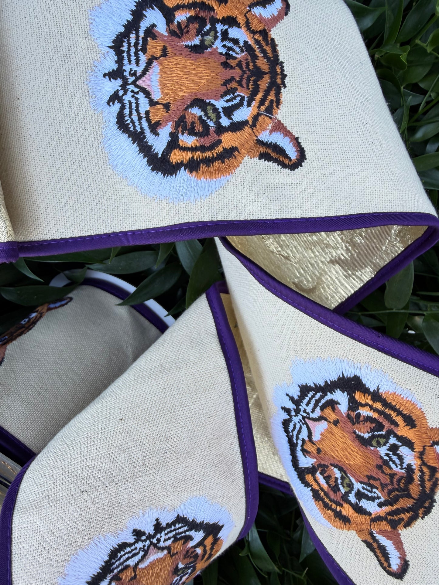 TIGER EMBR CANVAS/METALLIC DUPION FUSED BACK/DUPION PIPING 4"X5YD NAT/PURPLE/GOLD HEAVY WIRED RIBBON
